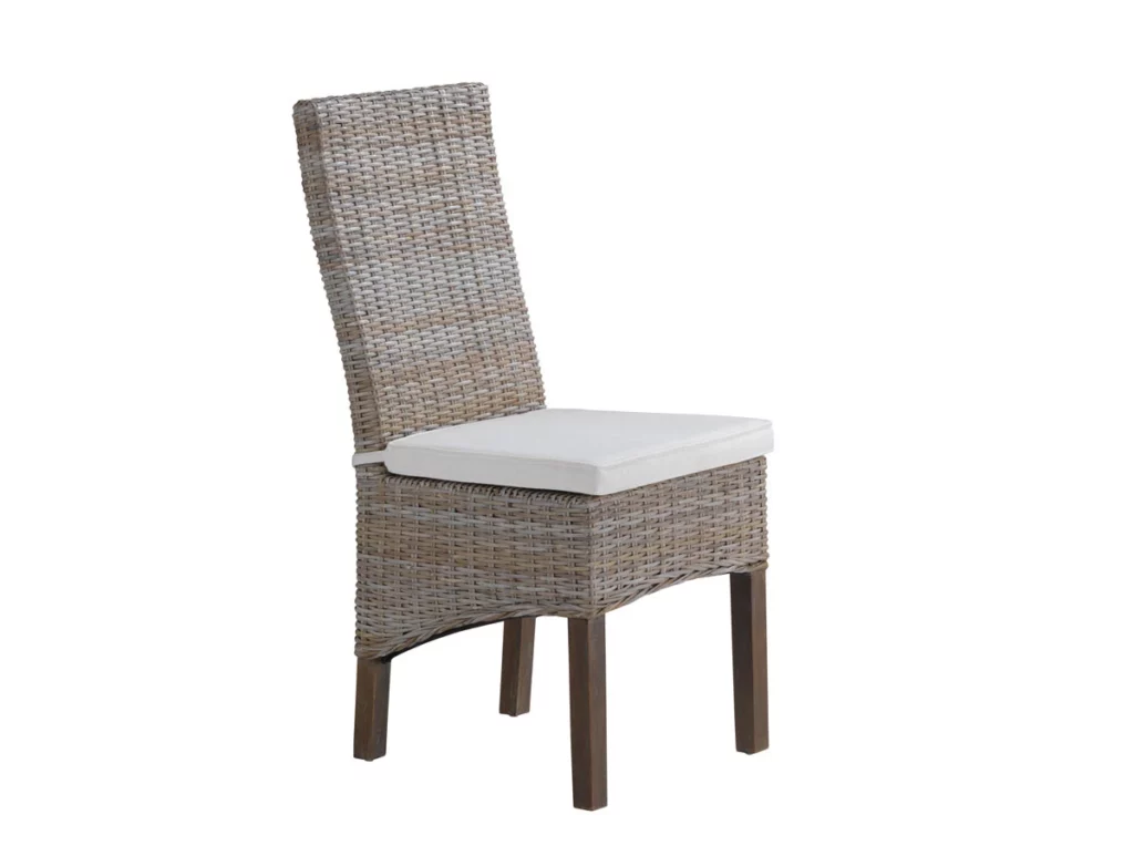 Chaise-S90-rotin-front-Oosterlynck